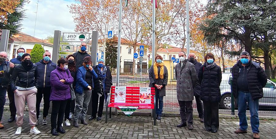 Inaugurazione panchina rossa Imola e Bologna